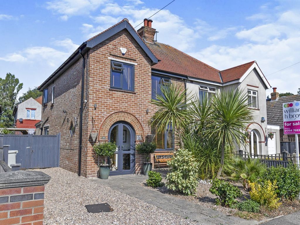 3 bed semidetached house for sale in Hoylake Drive, Skegness PE25 Zoopla