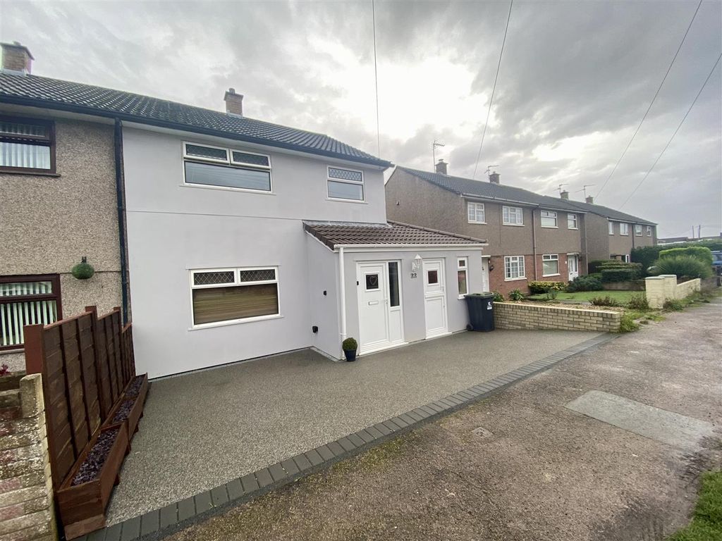 3 bed semidetached house for sale in Birbeck Road, Caldicot NP26 Zoopla