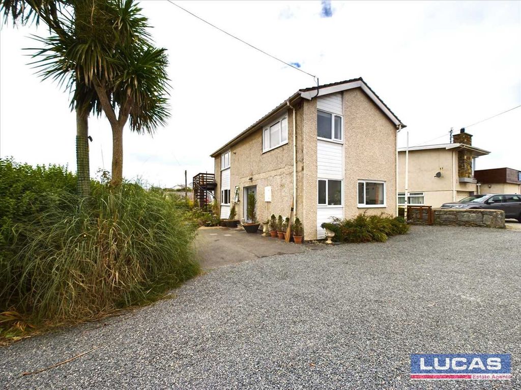 3 bed detached house for sale in The Moorings, Ravenspoint, Trearddur