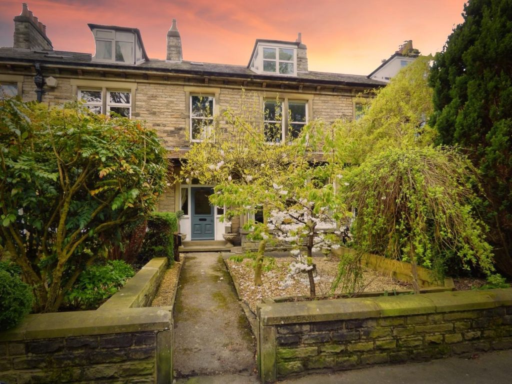 6 bed terraced house for sale in Park Avenue, Gargrave Road, Skipton