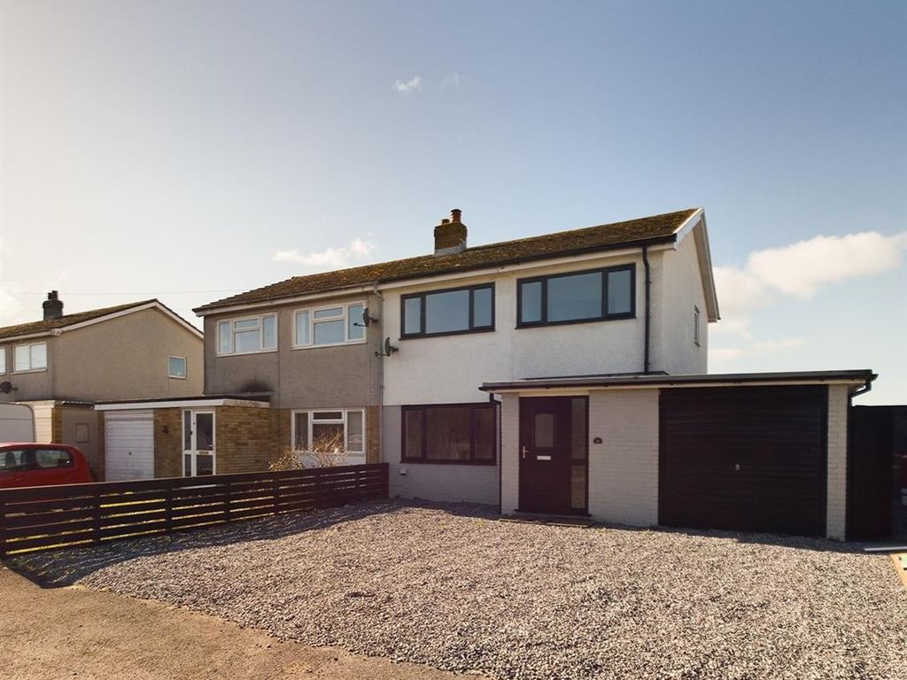 3 bed semidetached house for sale in Maes Y Bryn, Pembrey, Llanelli