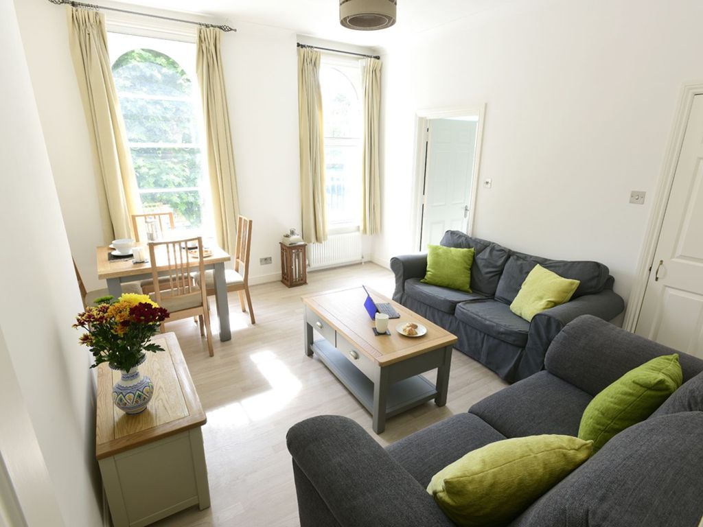 2 bed flat to rent in Oxford Road, London NW6 Zoopla