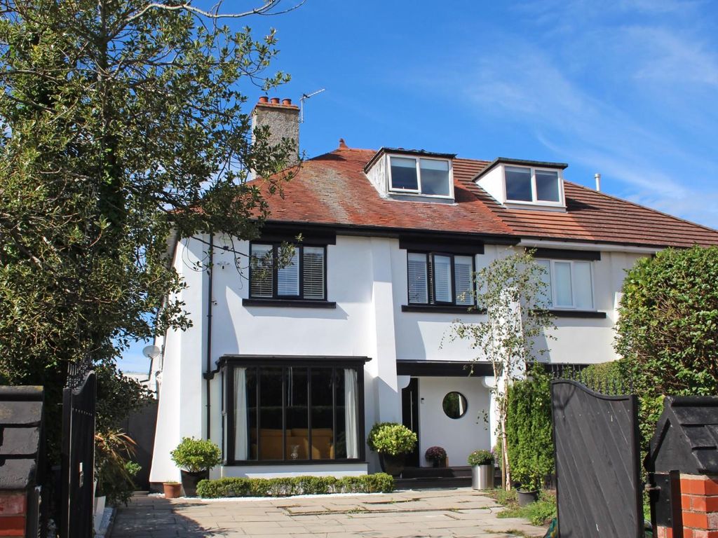 5 bed semidetached house for sale in Liverpool Road, Southport PR8