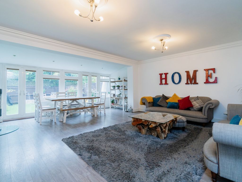 4 bed terraced house for sale in Tower Place, Warlingham CR6 Zoopla