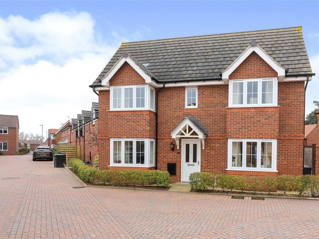 3 bed detached house for sale in Logan Place, Kidderminster DY11 Zoopla