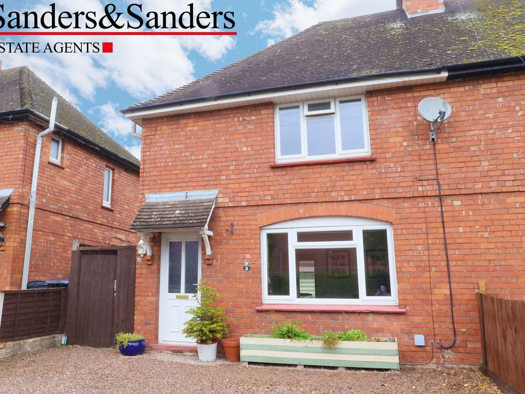 3 bed semidetached house for sale in Ragley Mill Lane, Alcester B49, £