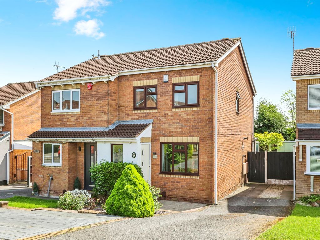 3 bed semidetached house for sale in Catkin Drive, Giltbrook