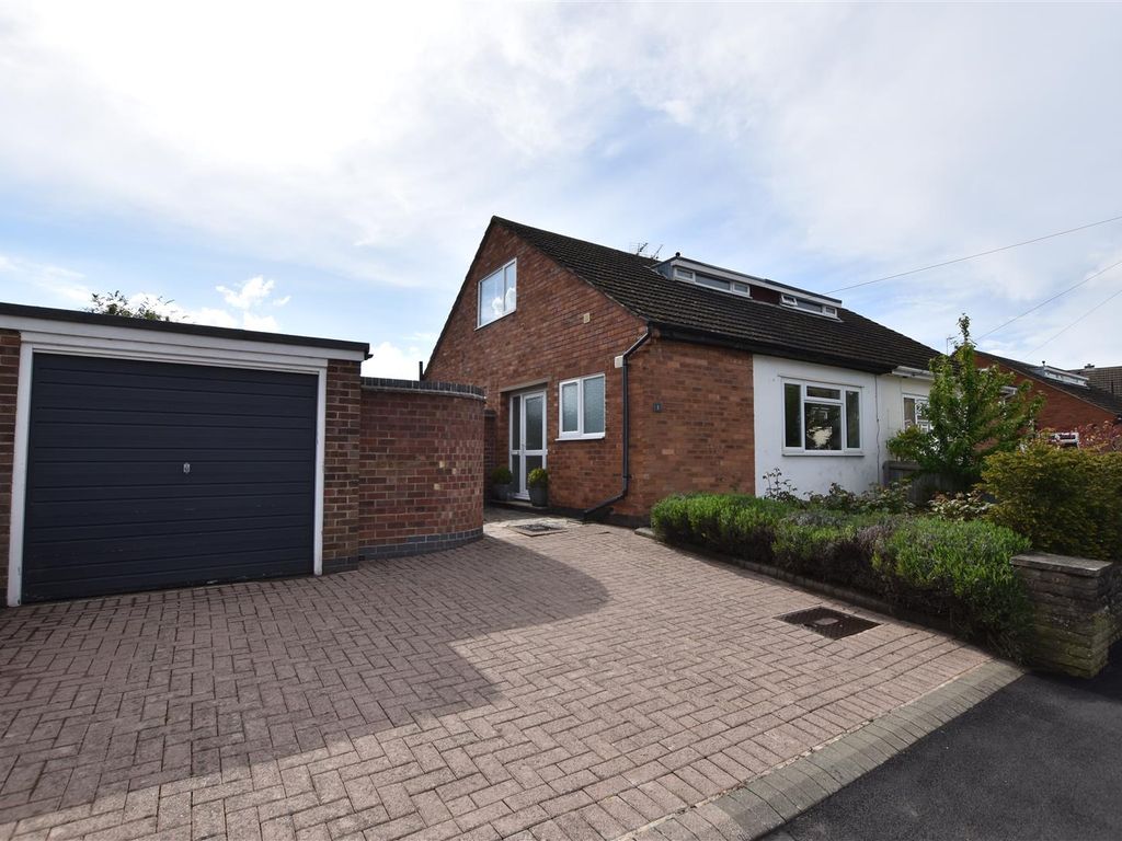 3 bed semidetached house for sale in Thirlmere Road, Barrow Upon Soar