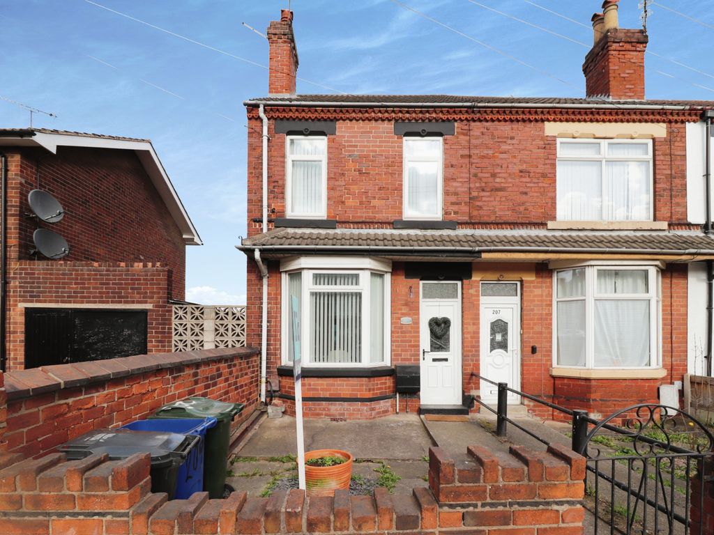2 bed end terrace house for sale in Bentley Road, Doncaster DN5 Zoopla