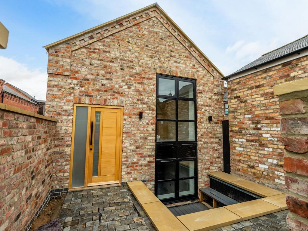 New home, 3 bed detached house for sale in Scarcroft Lane, York YO23, £