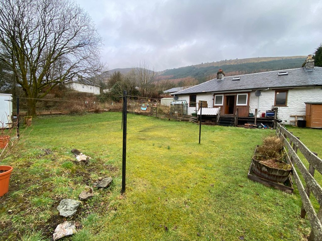3 bed terraced house for sale in Coorie Doon, Clachaig, Dunoon, Argyll