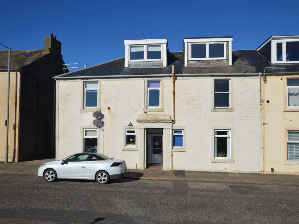 2 bed flat for sale in Titchfield Road, Troon KA10, £59,000 Zoopla