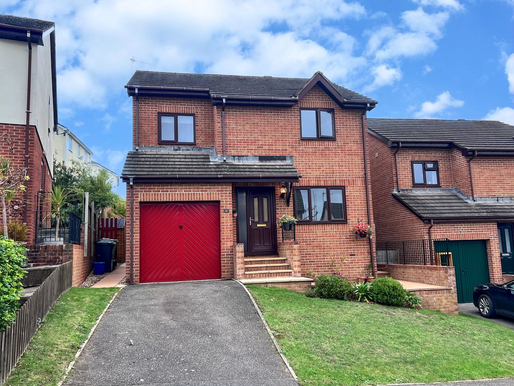 4 bed detached house for sale in Church View, Chudleigh, Newton Abbot