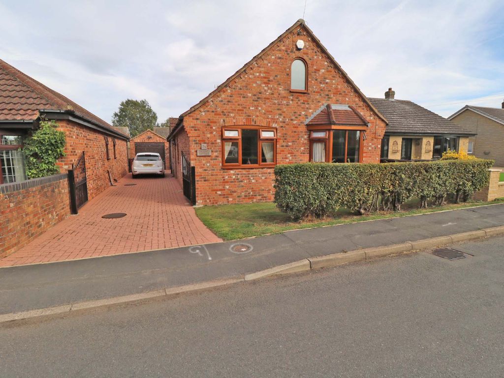 3 bed detached bungalow for sale in Greengate, Epworth, Doncaster DN9