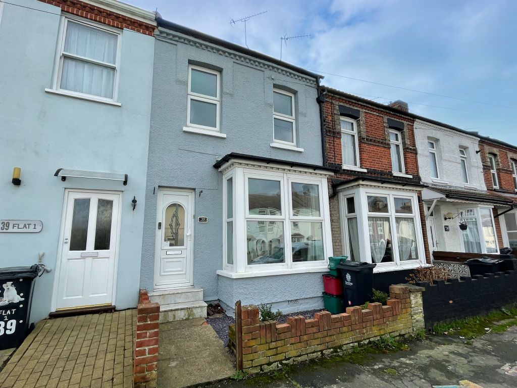 3 bed terraced house for sale in Lee Road, Dovercourt, Harwich CO12