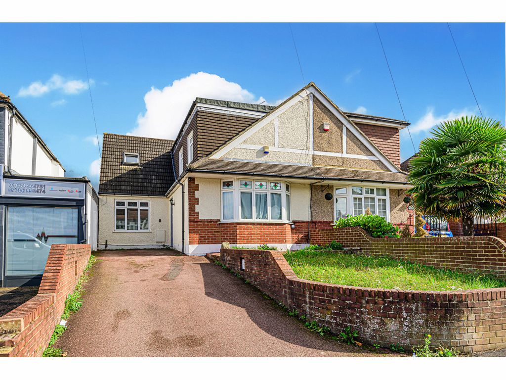 Woodlands Road, Gillingham ME7  