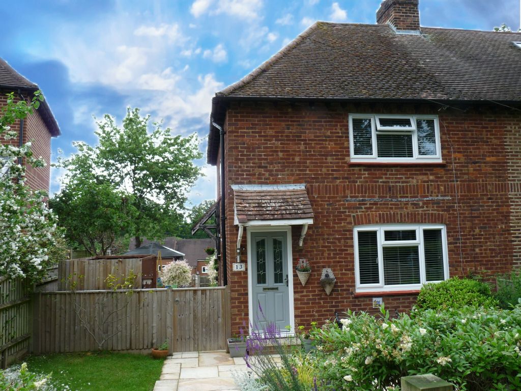 3 bed semidetached house for sale in Chequers Hill, Bough Beech