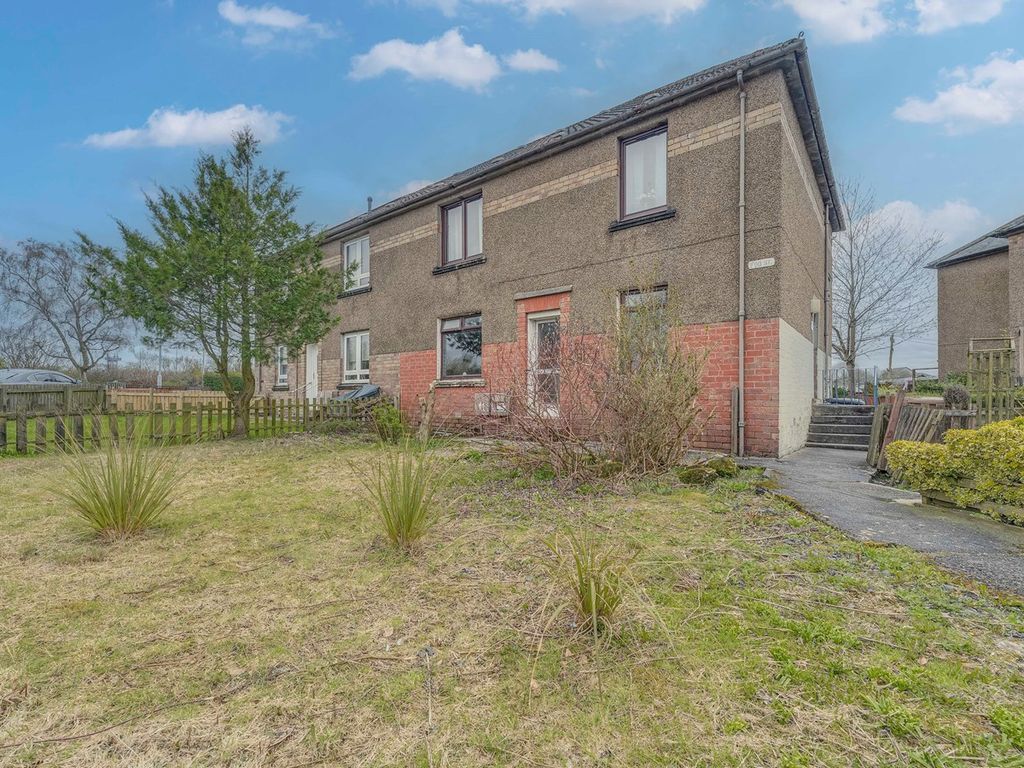 2 bed flat for sale in Fod Street, Halbeath, Dunfermline KY11, £70,000