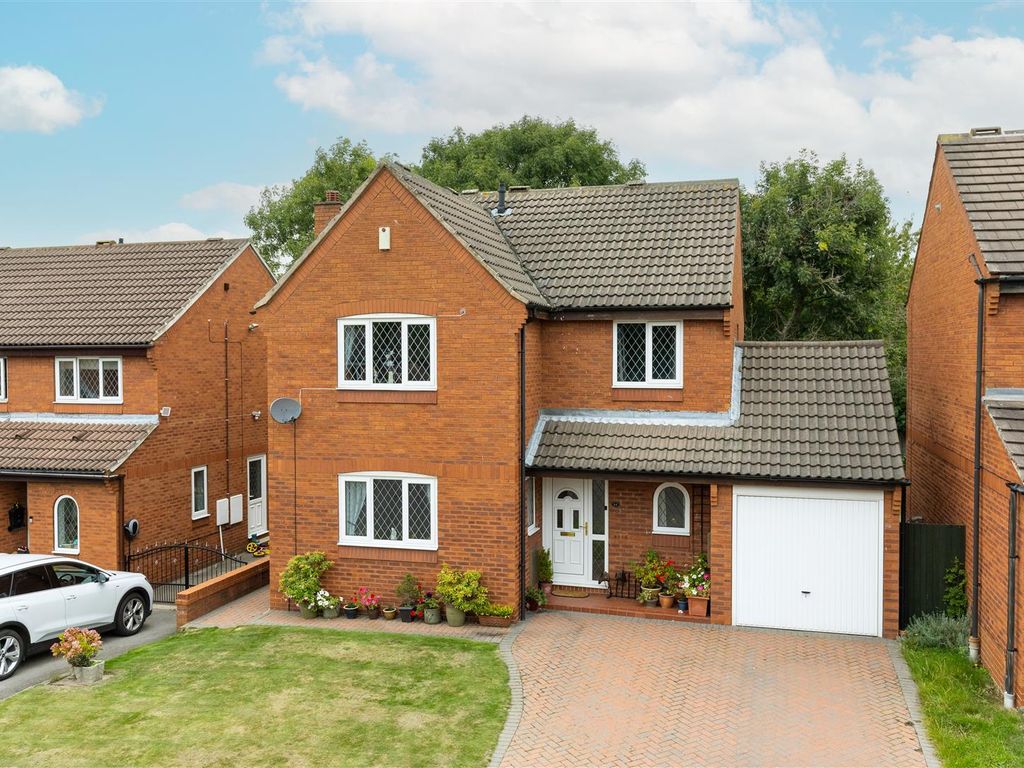 Kirkfield Gardens, Leeds LS15