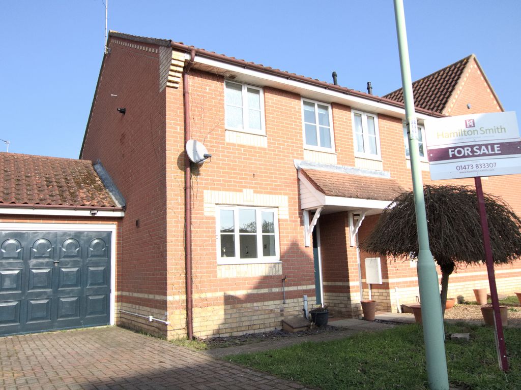 2 bed end terrace house for sale in Plummers Dell, Great Blakenham