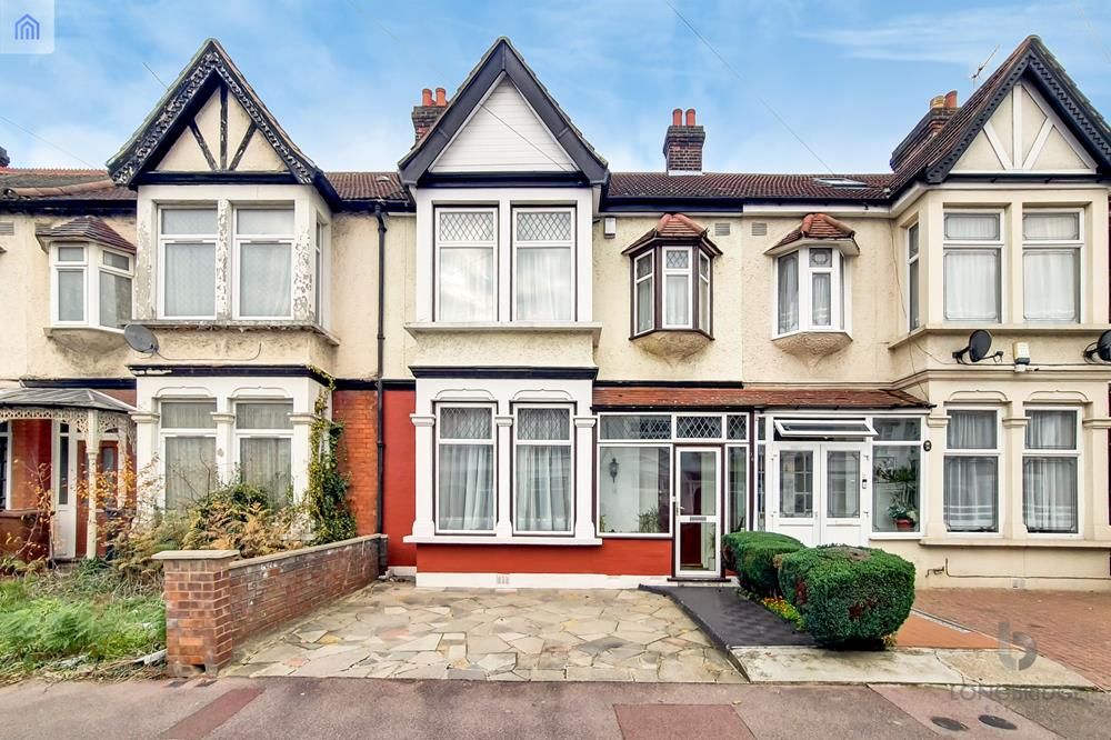 3 bed property for sale in Wilmington Gardens, Barking IG11 Zoopla