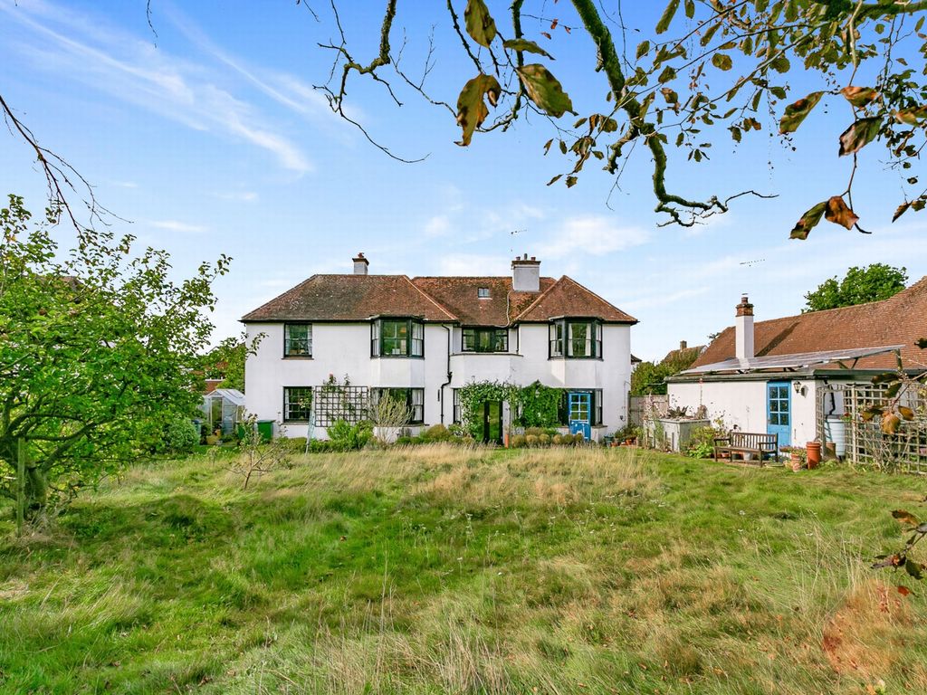 3 bed detached house for sale in Brockhill Road, Hythe CT21, £795,000