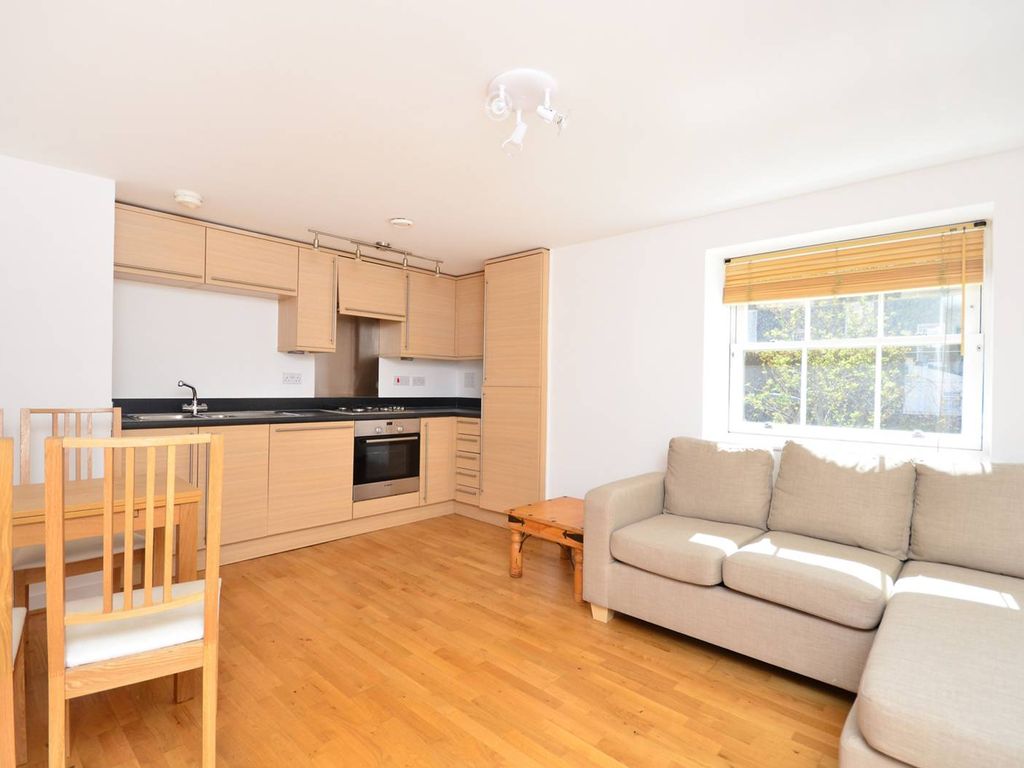 2 bed flat to rent in Shepperton Road, Islington, London N1 Zoopla