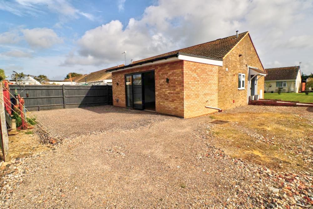 2 bed semidetached house for sale in Keats Walk, Eastbourne BN23, £