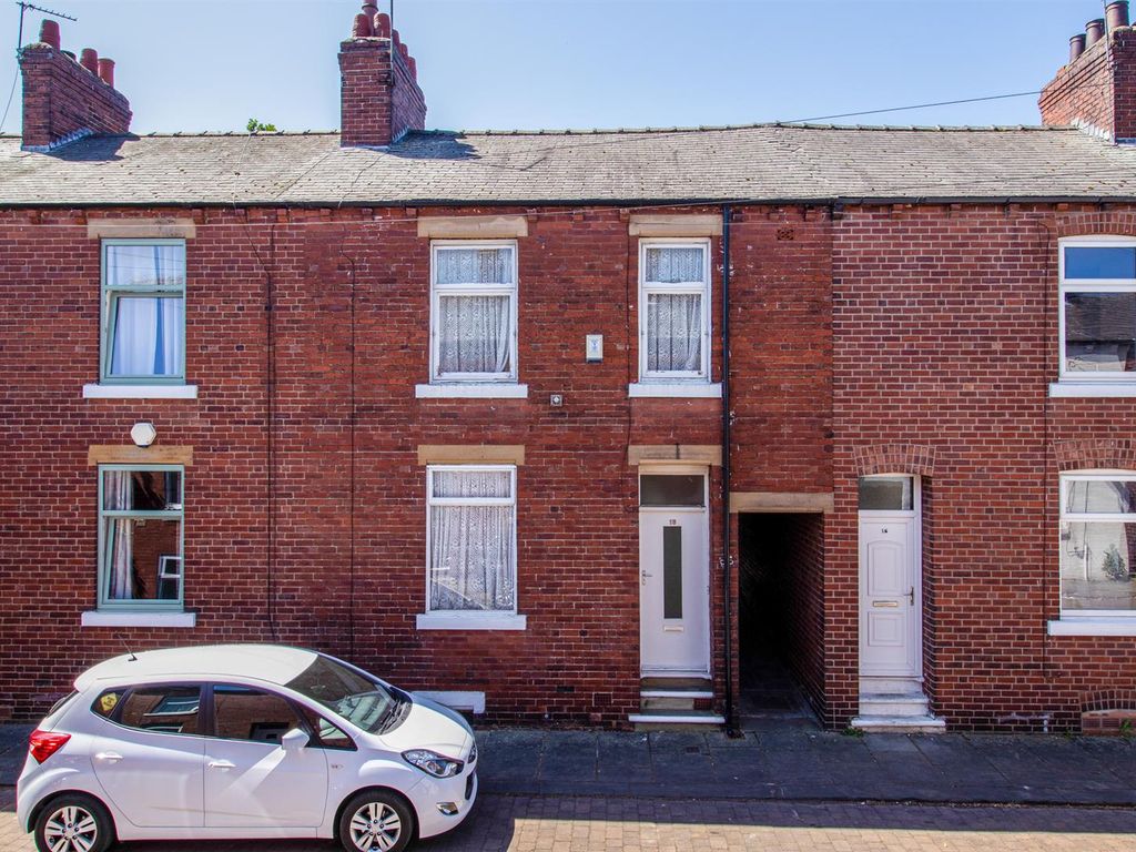 3 bed terraced house for sale in Claremont Terrace, Wakefield WF2 Zoopla