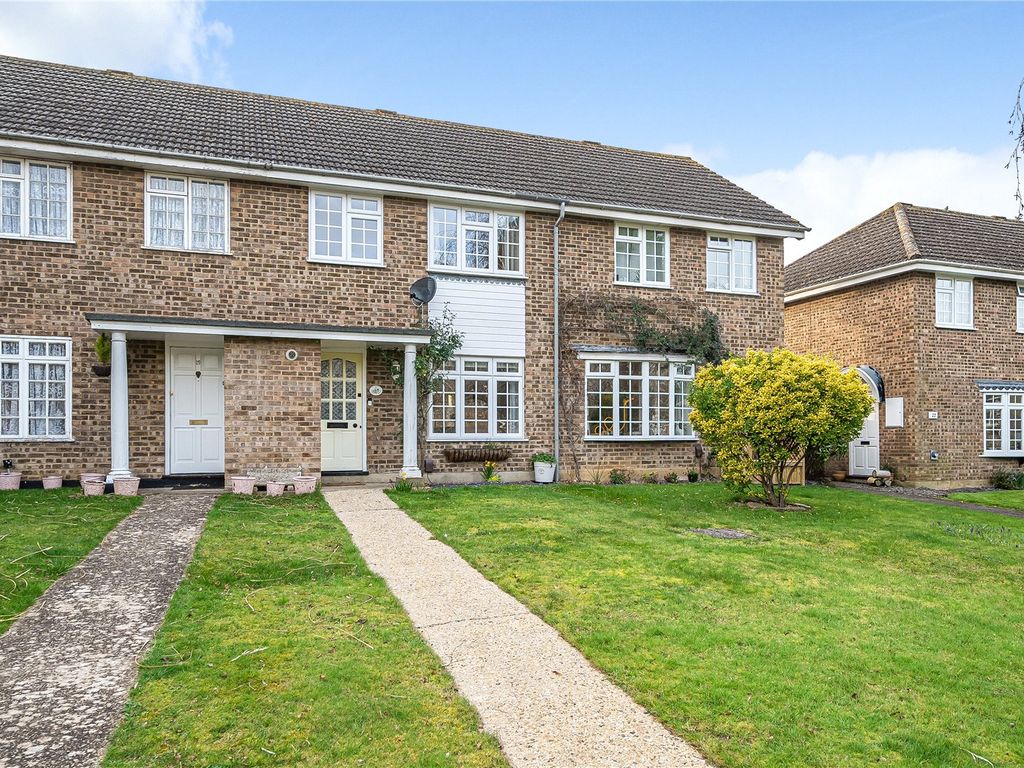 3 bed terraced house for sale in Chittys Walk, Keens Park, Guildford GU3, £425,000 Zoopla