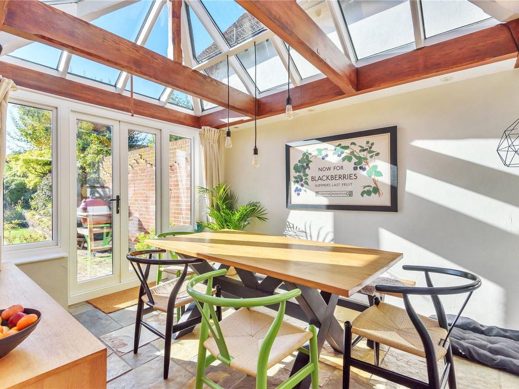 4 bed semidetached house for sale in Manor Road, Didcot, Oxfordshire OX11 Zoopla