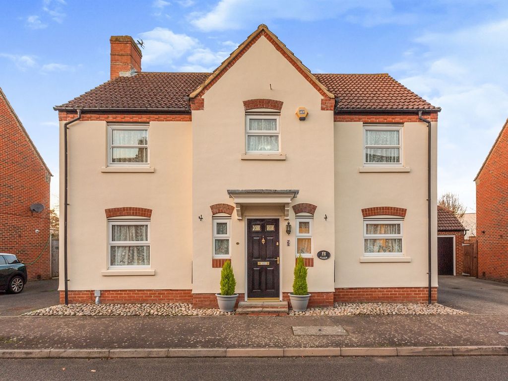 Brimmers Way Aylesbury HP19  