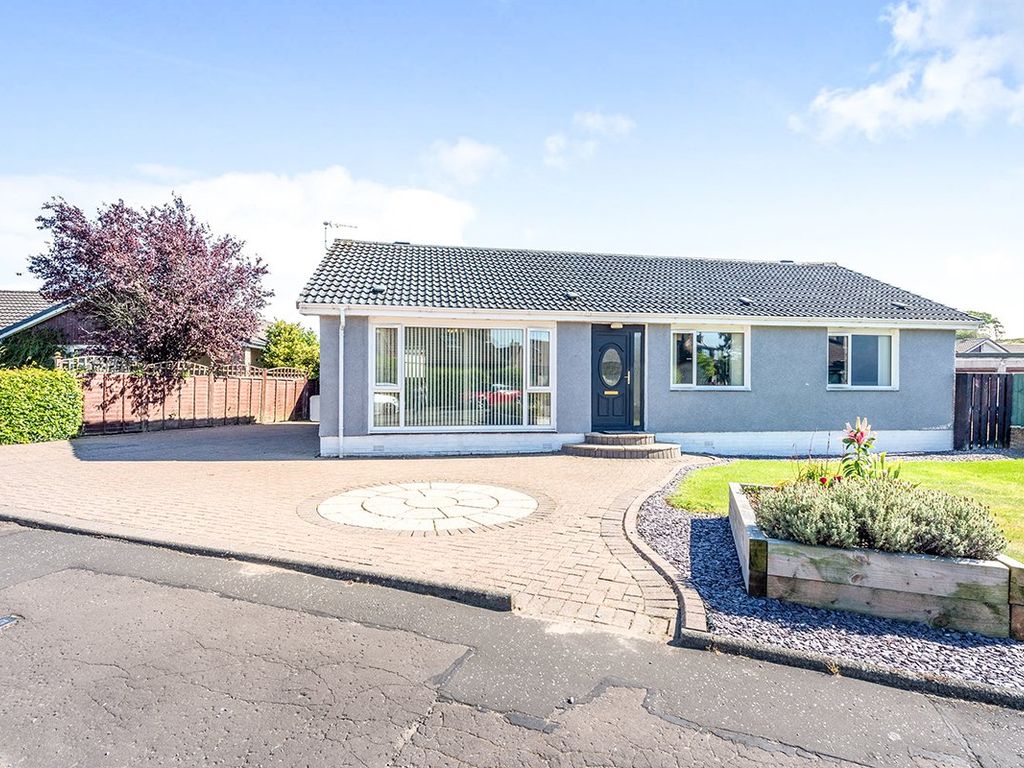 3 bed bungalow for sale in Loch Road, Saline, Dunfermline KY12 Zoopla