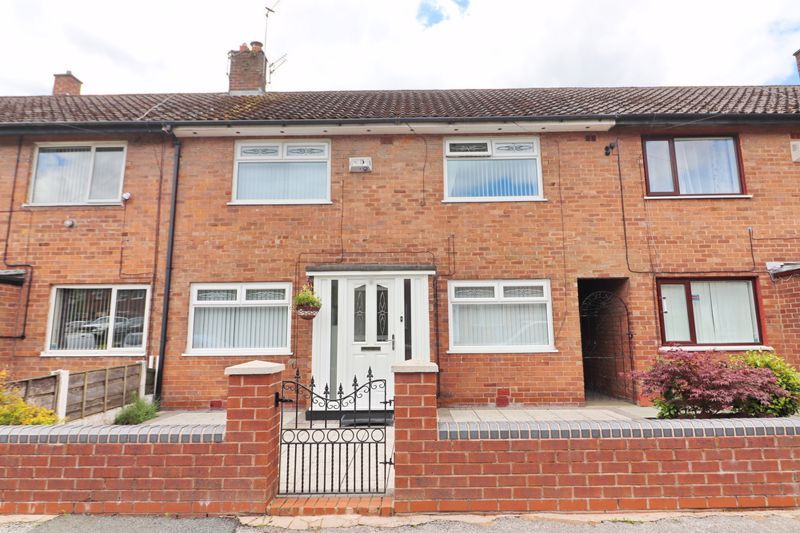 3 Bed Terraced House For Sale In Gibson Lane Worsley Manchester M28