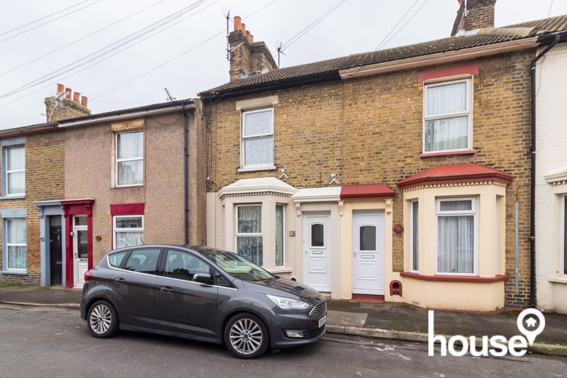 3 bed terraced house for sale in Berridge Road, Sheerness ME12, £200,000 Zoopla
