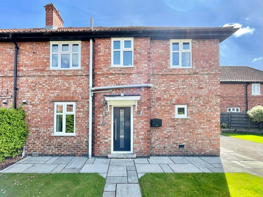 3 bed semidetached house for sale in Rowan Avenue, New Earswick, York