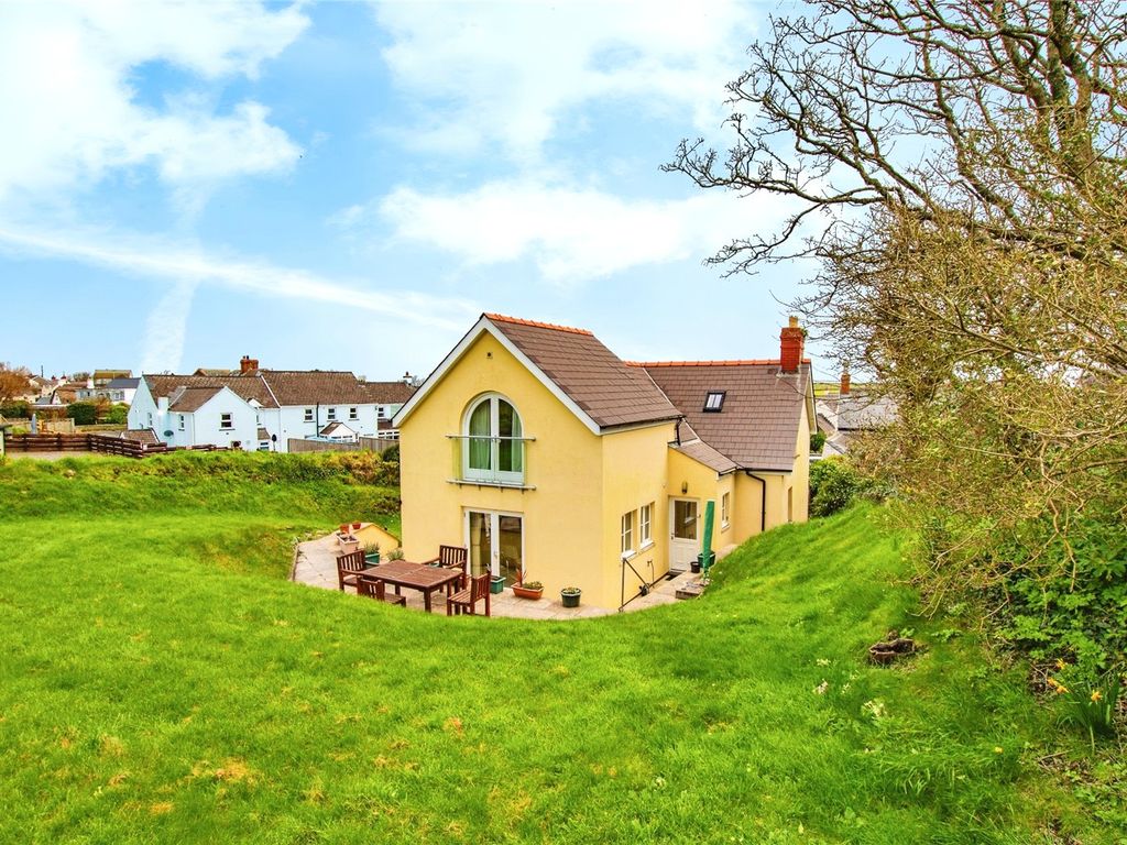 3 bed detached house for sale in Marloes, Haverfordwest SA62, £375,000