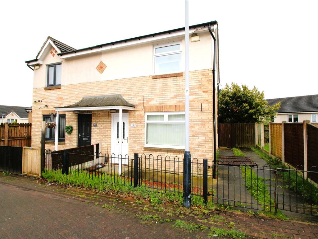 2 bed semidetached house for sale in Bluebell Close, Allerton