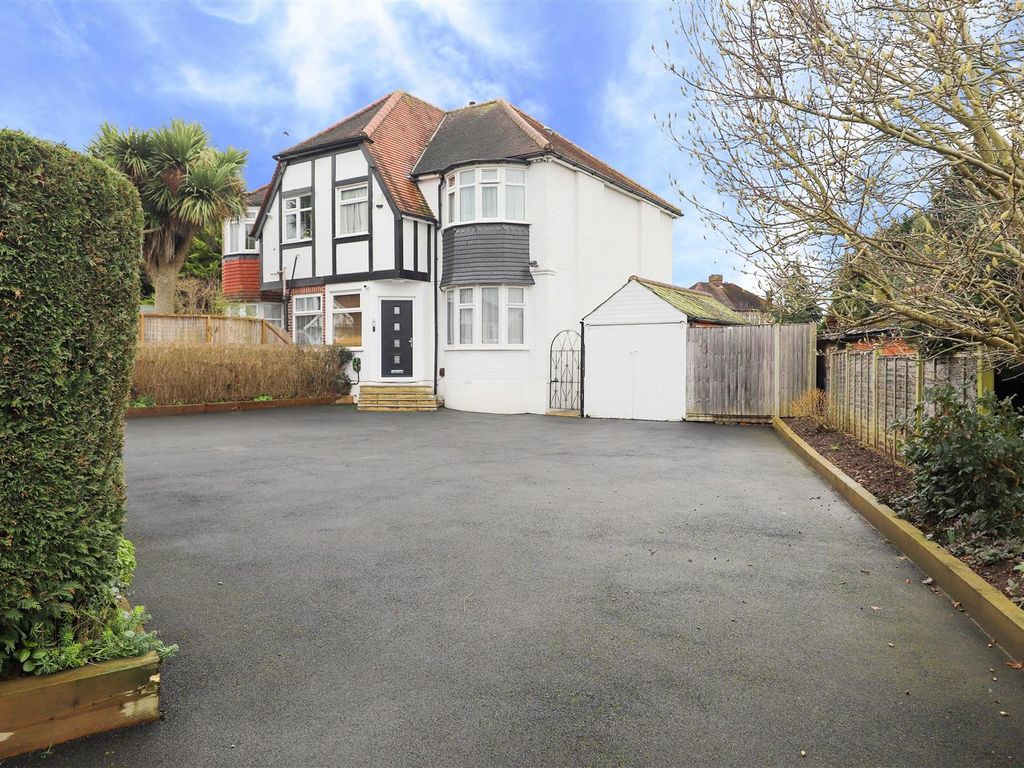 3 bed semidetached house for sale in Ladygate Lane, Ruislip HA4, £