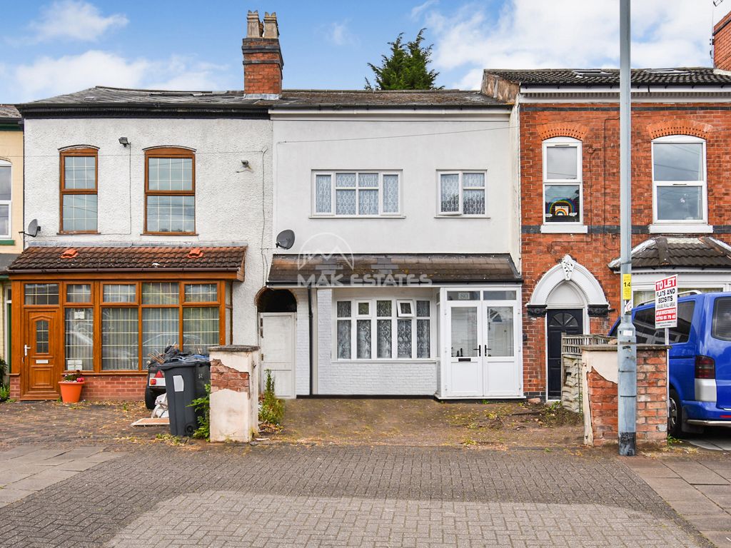 4 bed terraced house for sale in Shirley Road, Birmingham B27, £295,000
