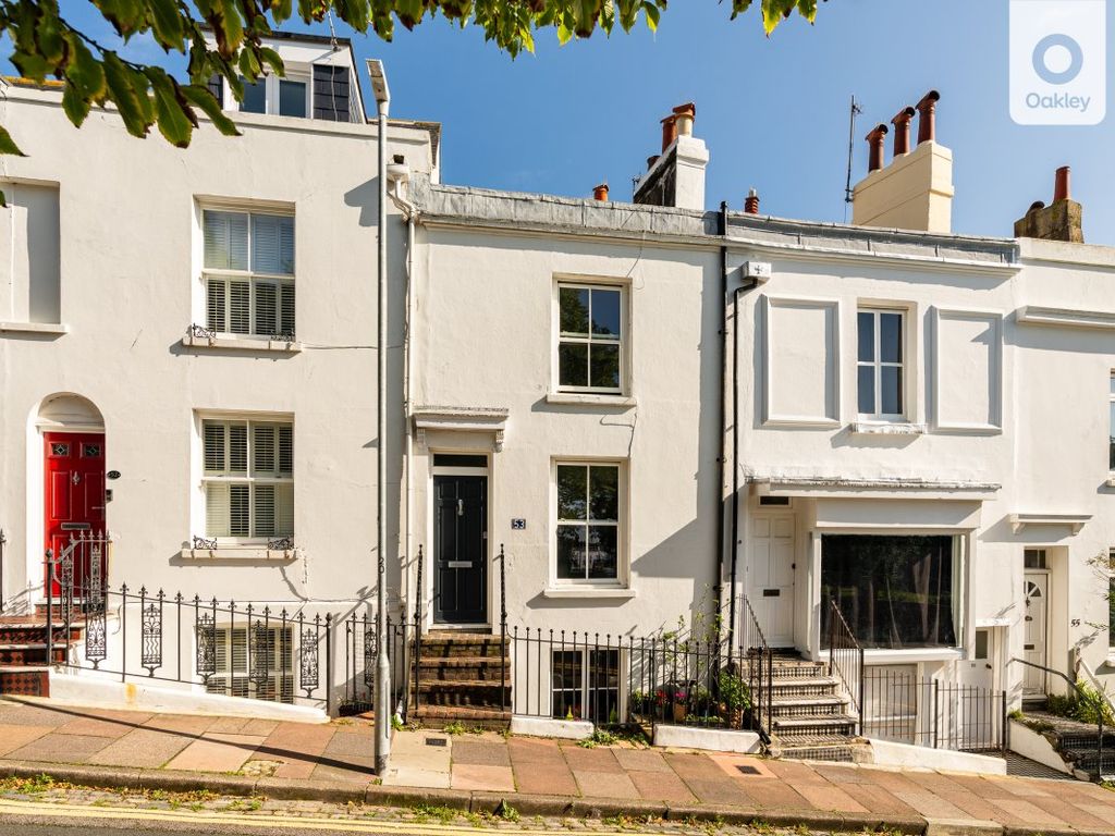 2 bed property to rent in Church Street, Brighton BN1, £2,000 pcm Zoopla