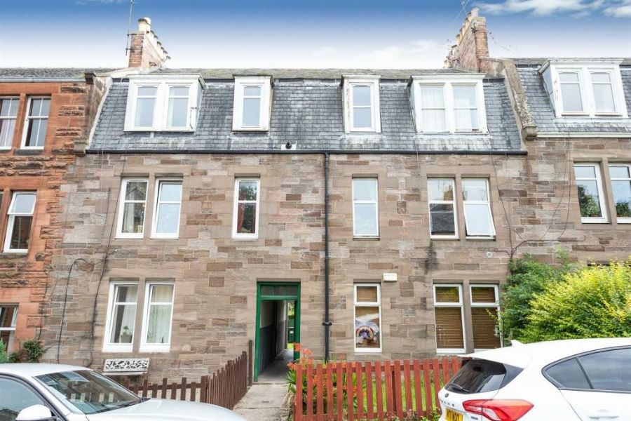 2 bed flat to rent in Hawarden Terrace, Perth, Perthshire PH1, £600 pcm