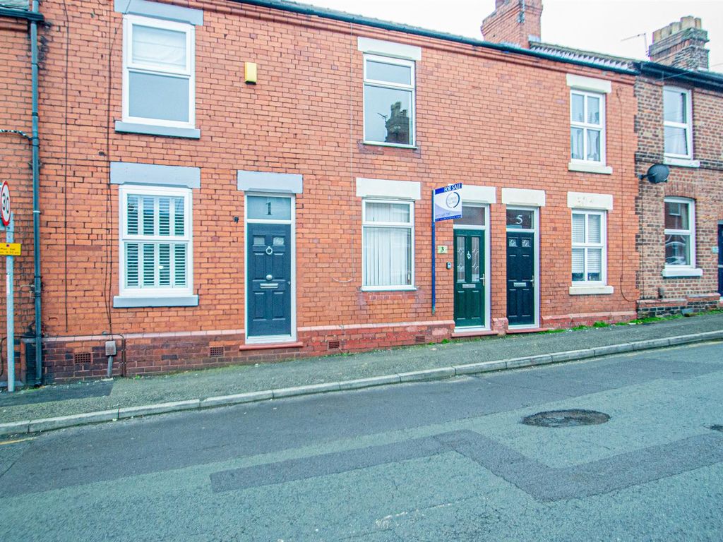 2 bed terraced house for sale in Chapel Lane, Stockton Heath