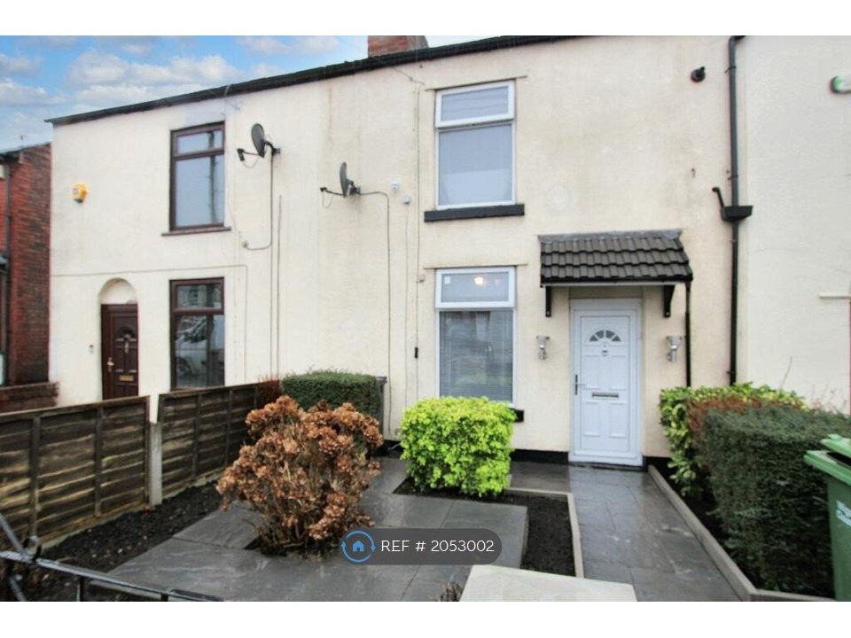 3 bed terraced house to rent in Wigan Road, Leigh WN7, £925 pcm Zoopla