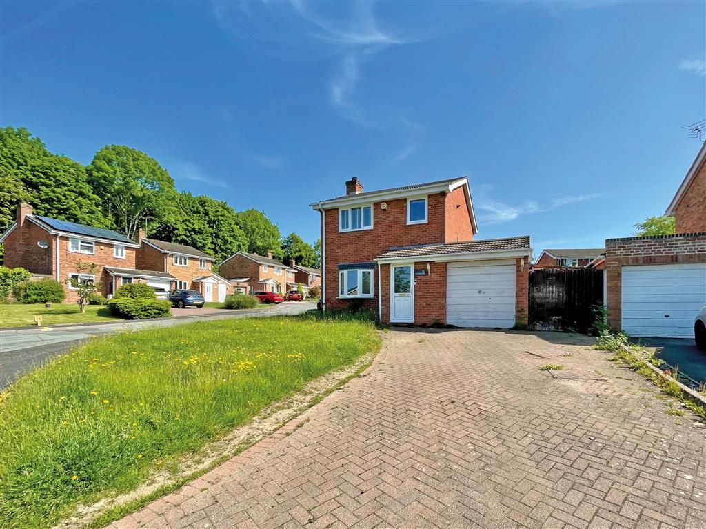 3 bed detached house for sale in Lambeth Drive, Stirchley, Telford TF3