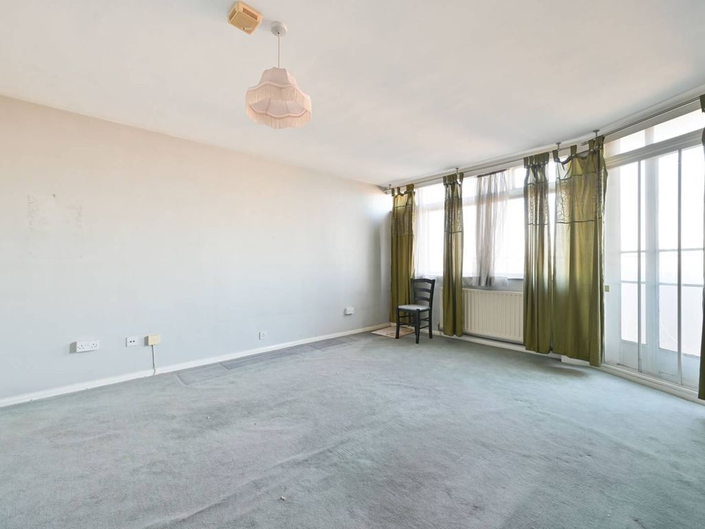 2 bed flat for sale in Notting Hill Gate, Notting Hill Gate, London W11, £650,000 Zoopla