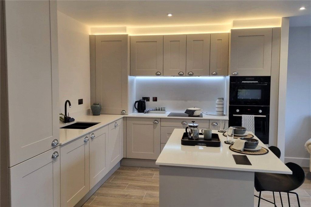 New home, 3 bed semidetached house for sale in Tilehurst Green