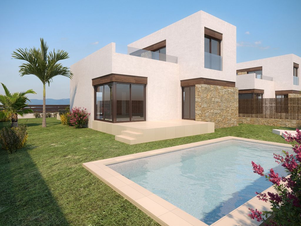 3 bed detached house for sale in Benidorm, Spain, £471,598 Zoopla