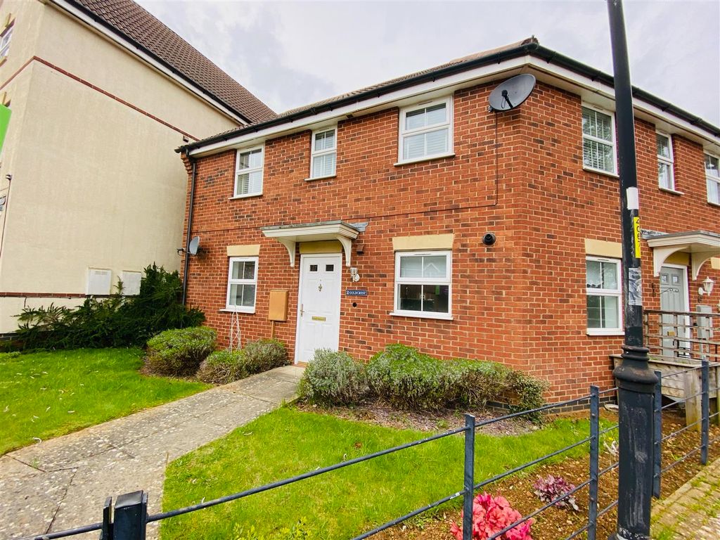 2 bed flat to rent in Goldcrest, Uppingham, Oakham LE15 Zoopla