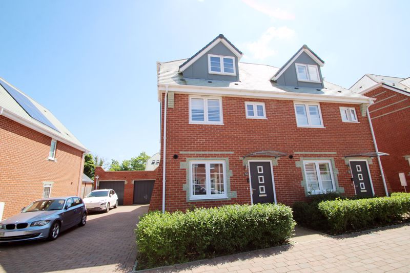 4 bed semidetached house for sale in Kilty Place, Daws Hill Lane, High